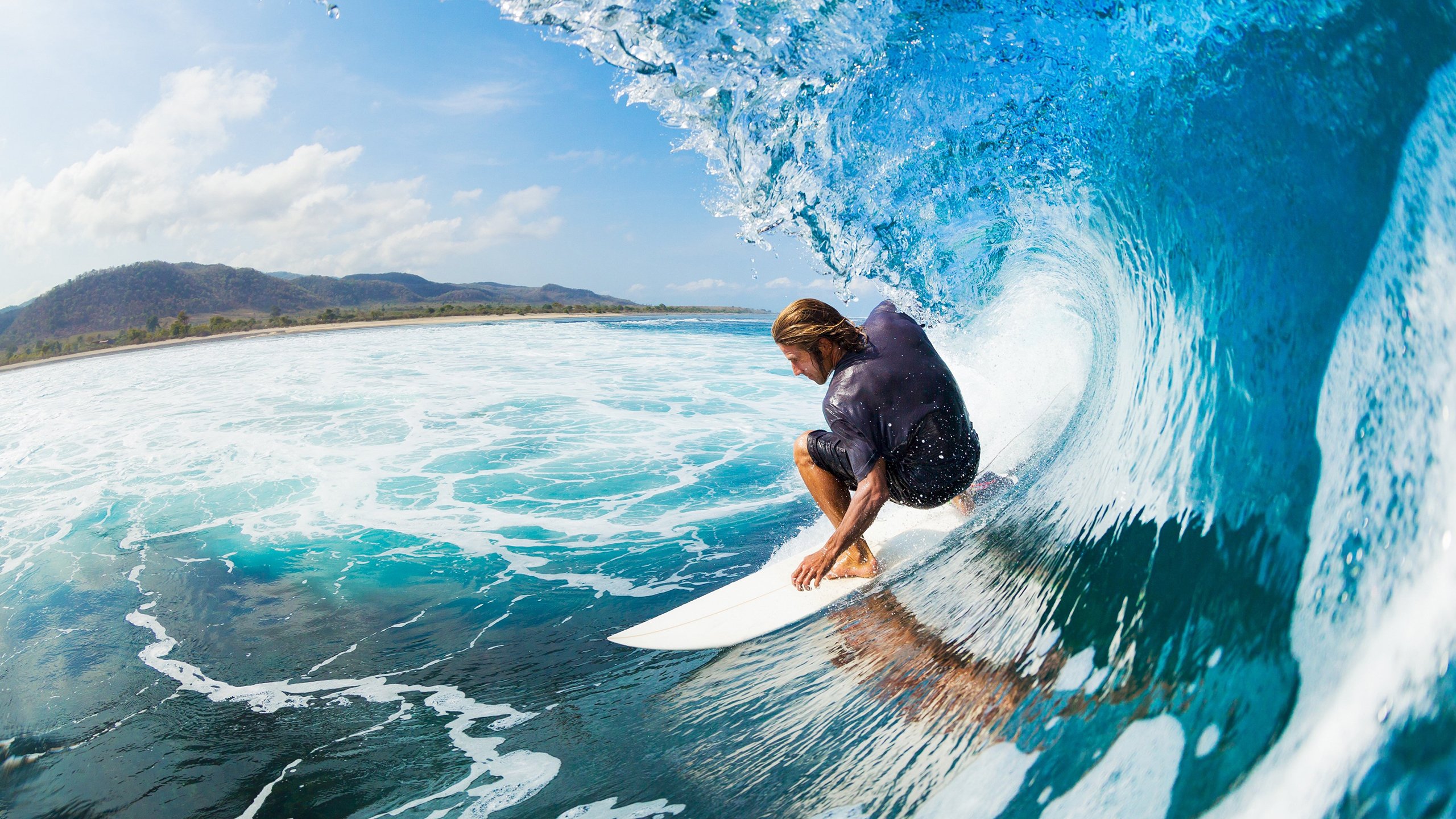 STARRYSKY SPORTS-“安赫尔·巴尔博萨的强大突破力和敏锐进攻嗅觉,成为美洲狮队制胜的武器”